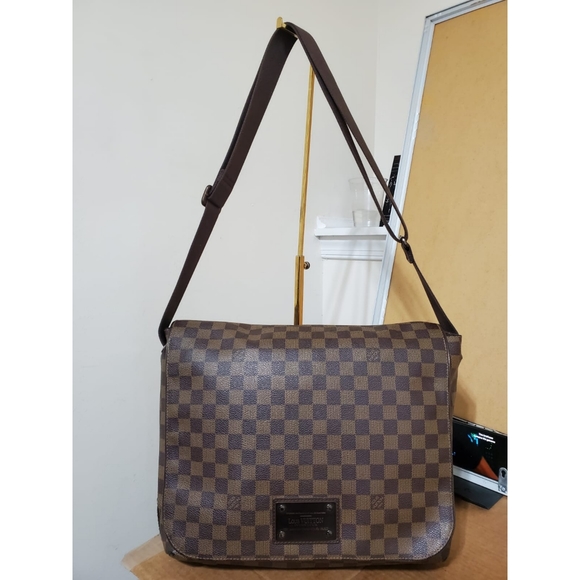 Louis Vuitton Other - LOUIS VUITTON Damier Brooklyn GM Messenger…